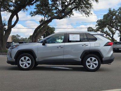 2025 Toyota RAV4 LE
