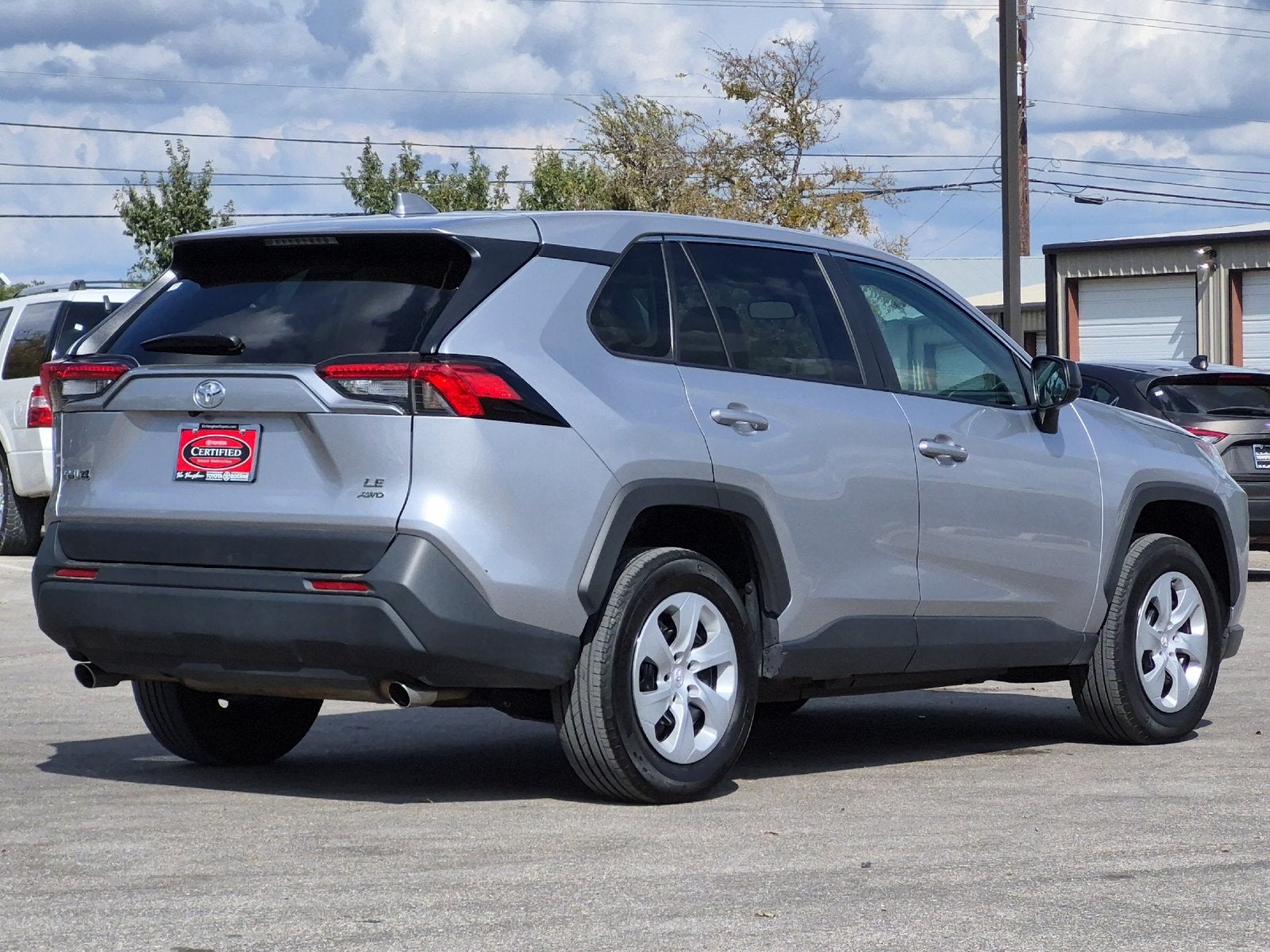 2025 Toyota RAV4 LE