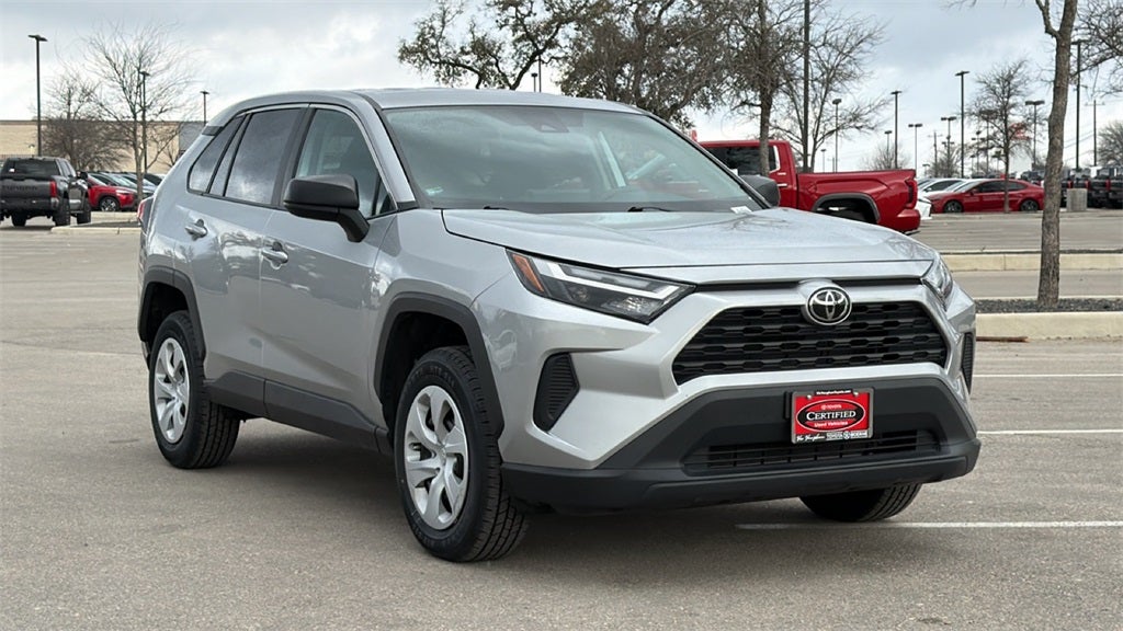 2024 Toyota RAV4 LE