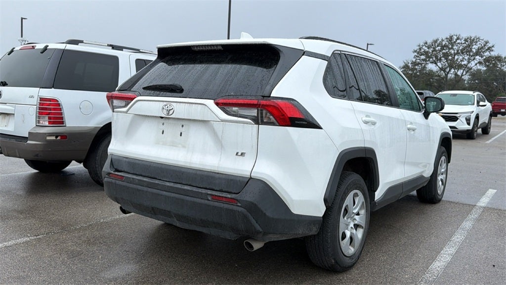 2019 Toyota RAV4 LE
