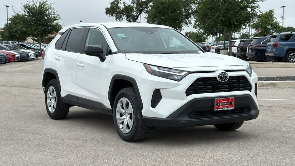 2025 Toyota RAV4 LE