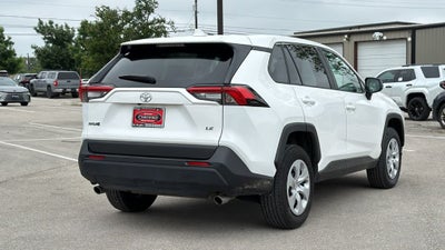 2025 Toyota RAV4 LE