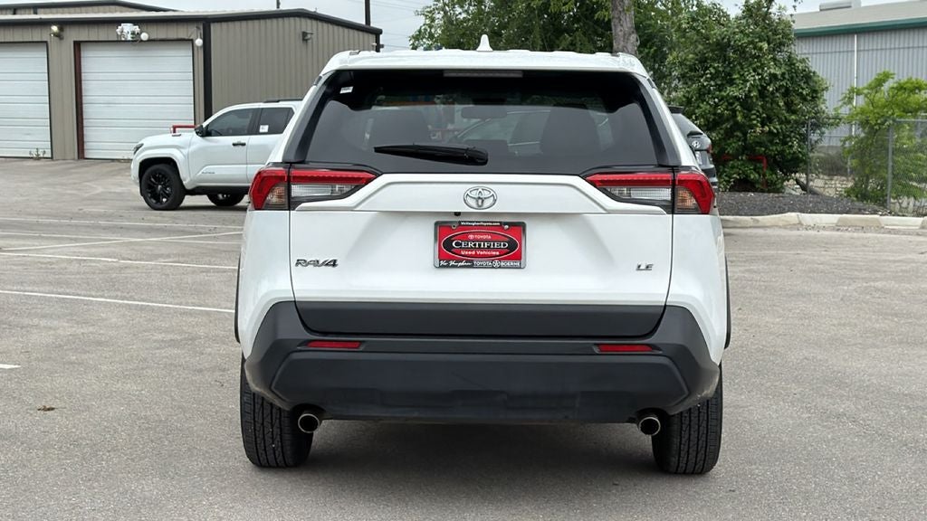 2025 Toyota RAV4 LE