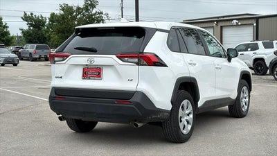 2025 Toyota RAV4 LE