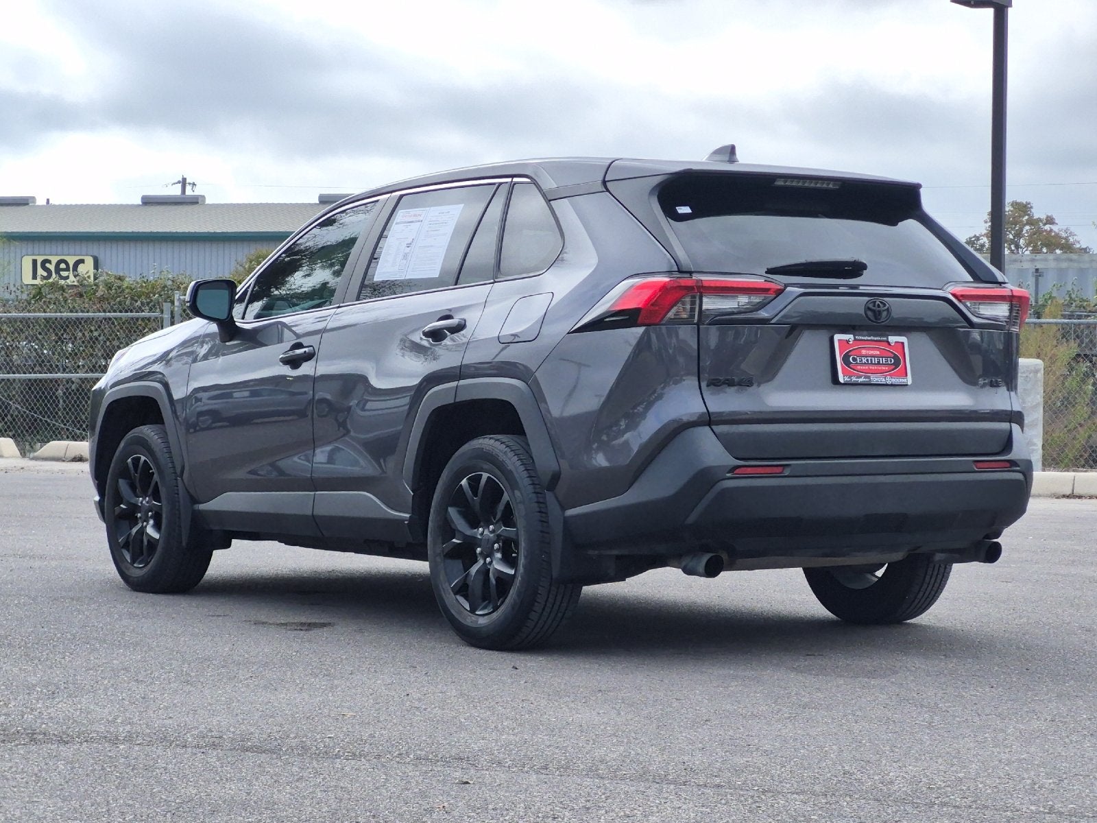 2023 Toyota RAV4 LE
