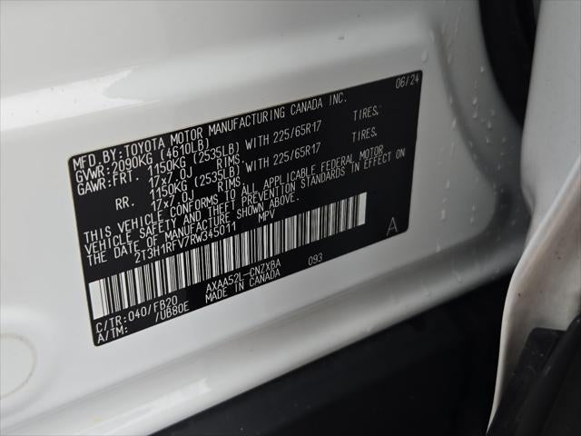 2024 Toyota RAV4 LE