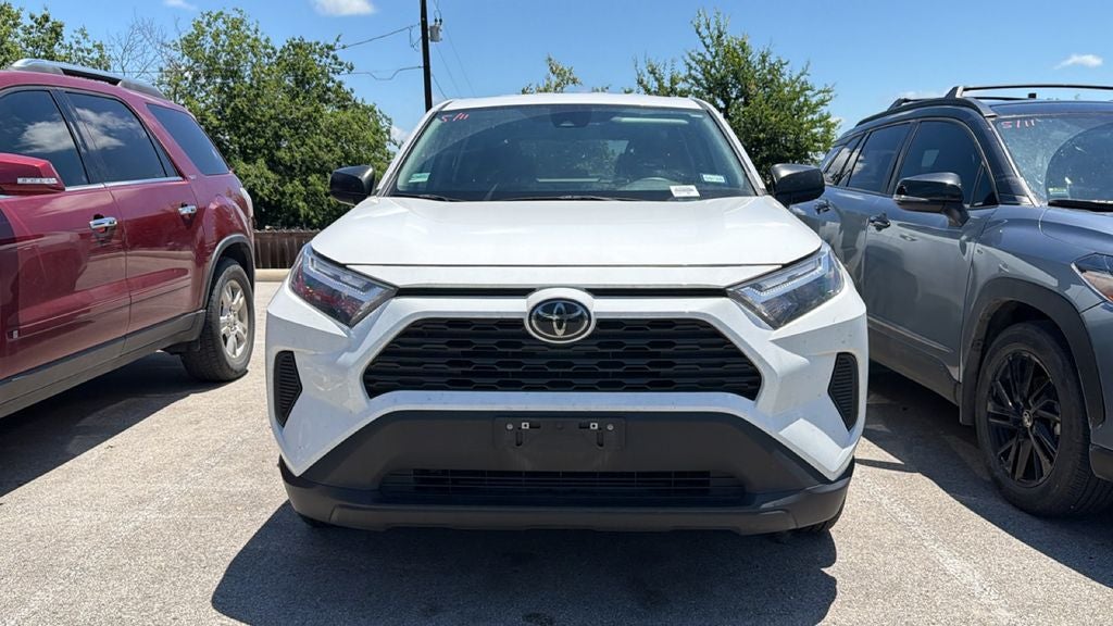 2023 Toyota RAV4 LE