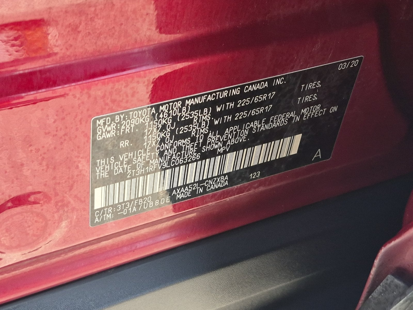2020 Toyota RAV4 LE