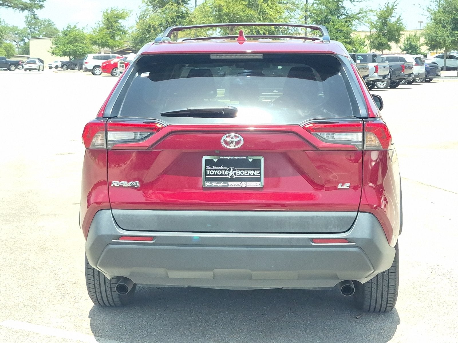 2020 Toyota RAV4 LE