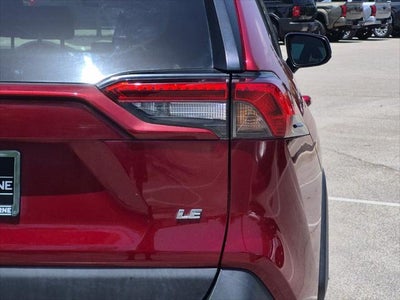 2020 Toyota RAV4 LE