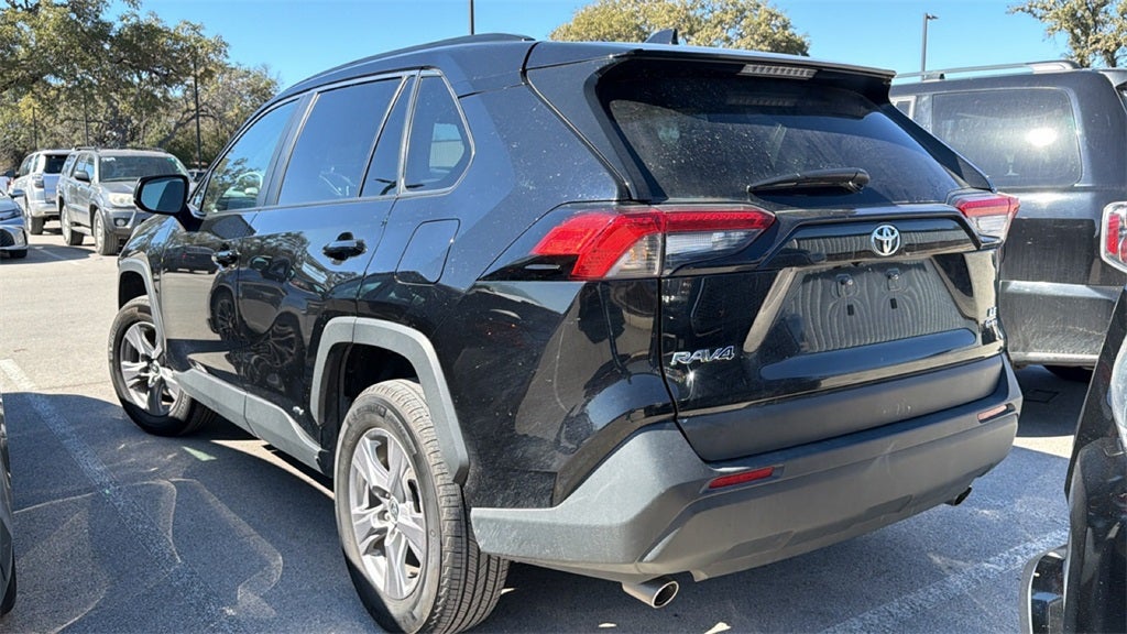 2025 Toyota RAV4 Hybrid LE