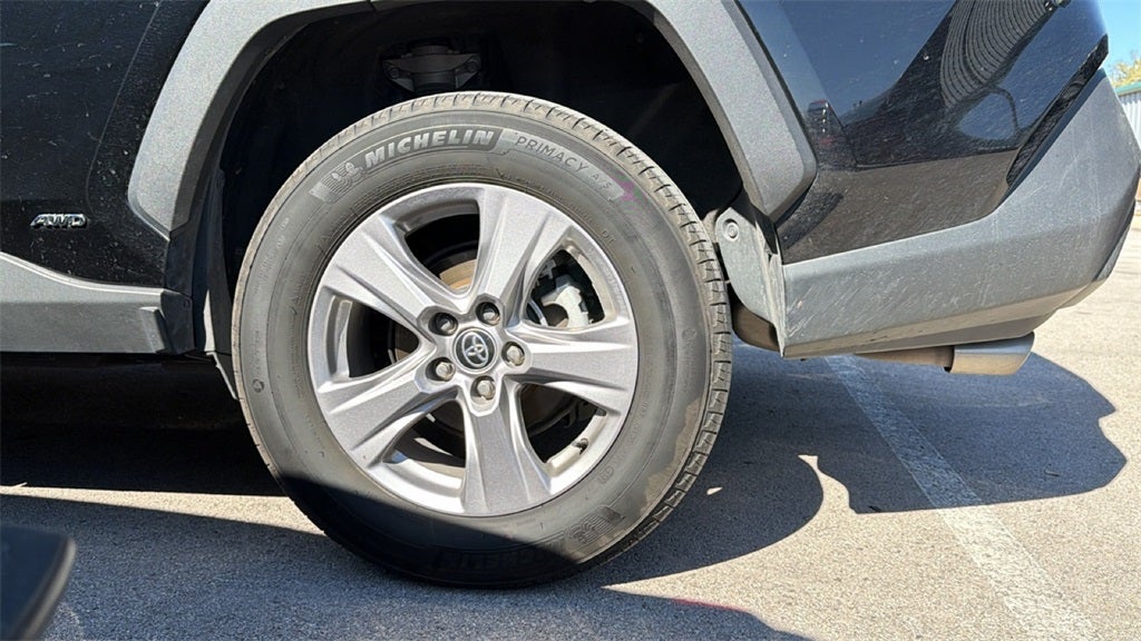 2025 Toyota RAV4 Hybrid LE