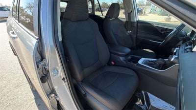 2025 Toyota RAV4 Hybrid LE