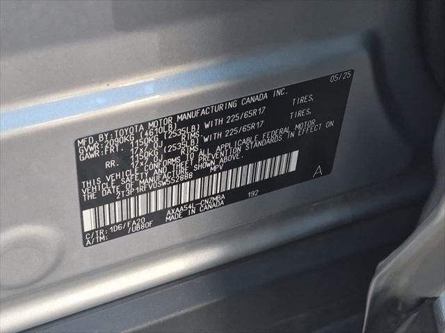 2025 Toyota RAV4 XLE
