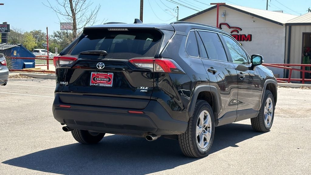 2025 Toyota RAV4 XLE