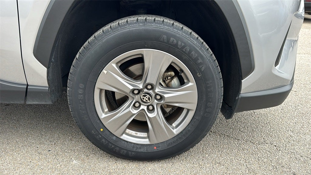 2024 Toyota RAV4 XLE