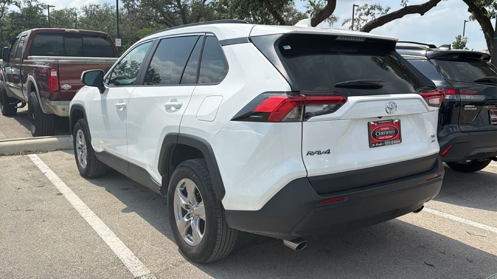 2025 Toyota RAV4 XLE