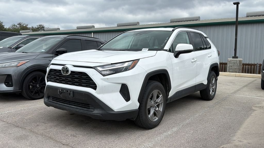 2024 Toyota RAV4 XLE