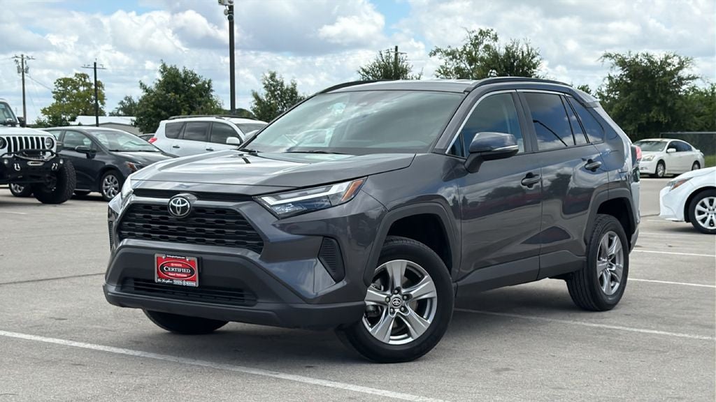 2024 Toyota RAV4 XLE