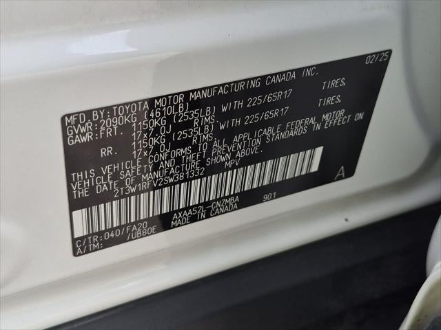 2025 Toyota RAV4 XLE