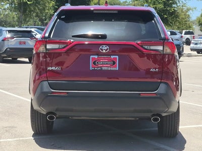 2025 Toyota RAV4 XLE
