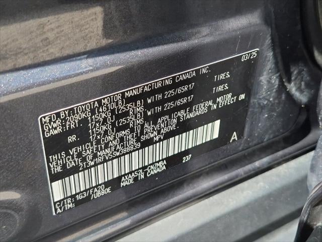 2025 Toyota RAV4 XLE