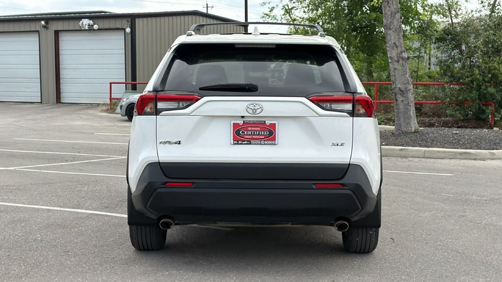 2023 Toyota RAV4 XLE