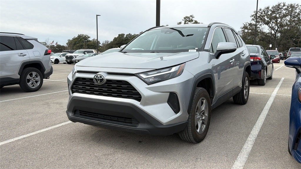2024 Toyota RAV4 XLE