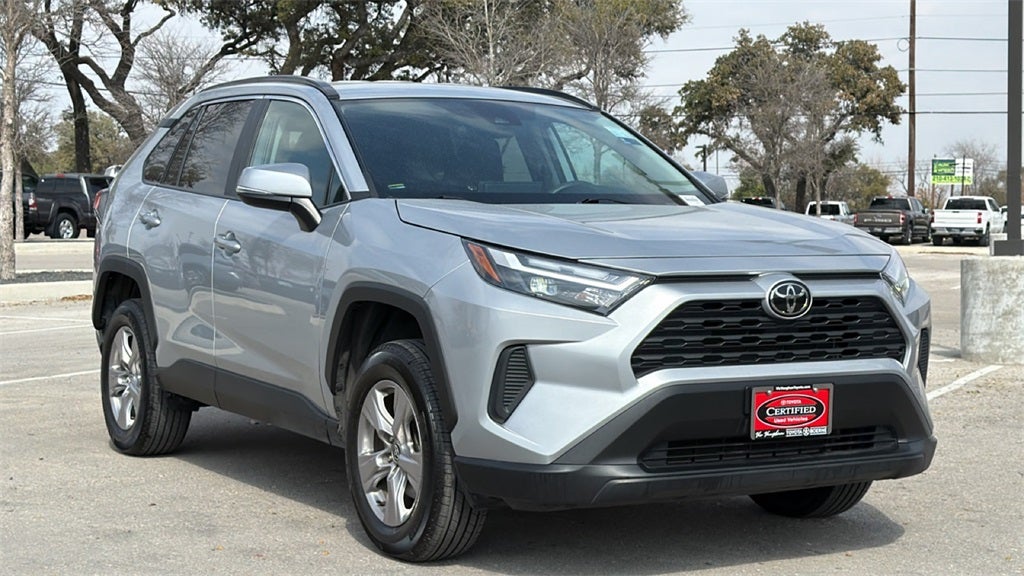 2024 Toyota RAV4 XLE
