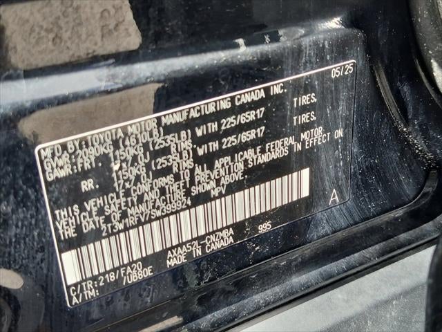 2025 Toyota RAV4 XLE