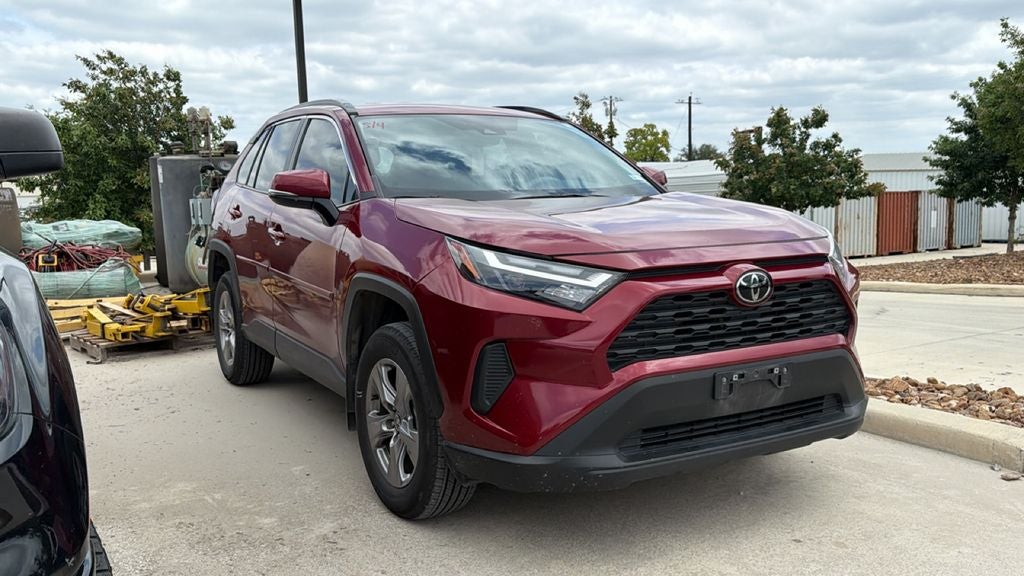 2024 Toyota RAV4 XLE