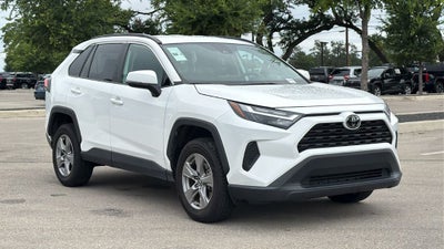 2024 Toyota RAV4 XLE