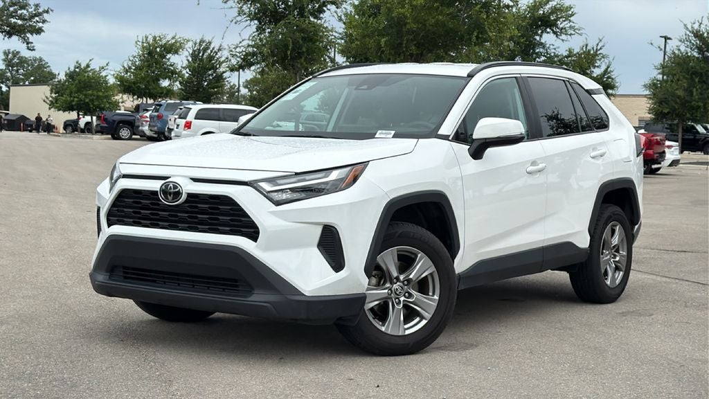 2024 Toyota RAV4 XLE