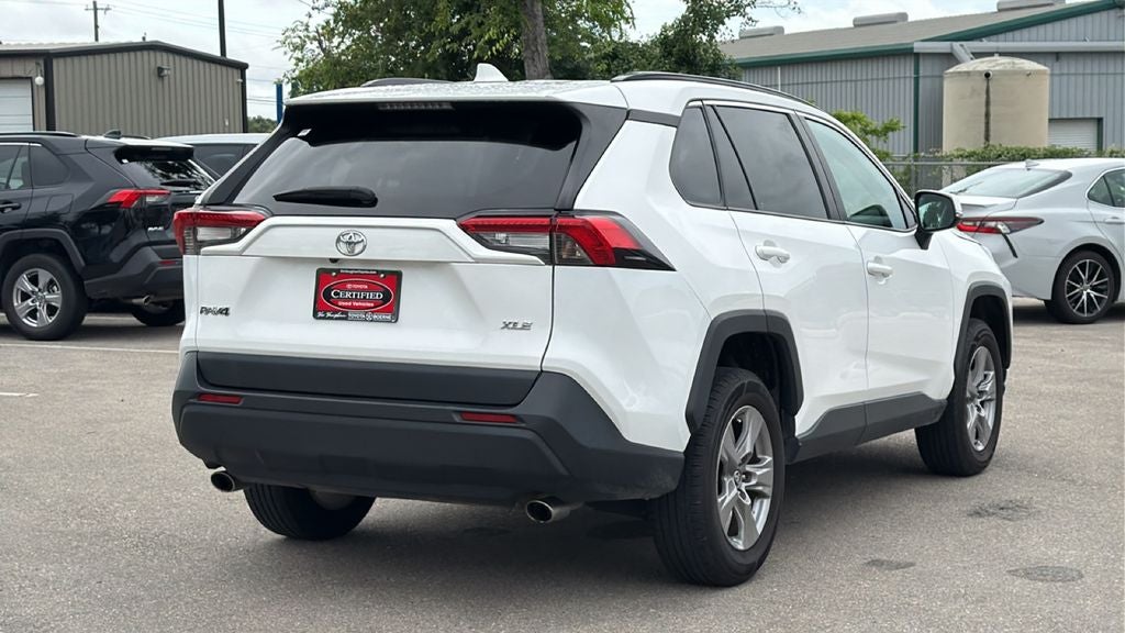 2024 Toyota RAV4 XLE