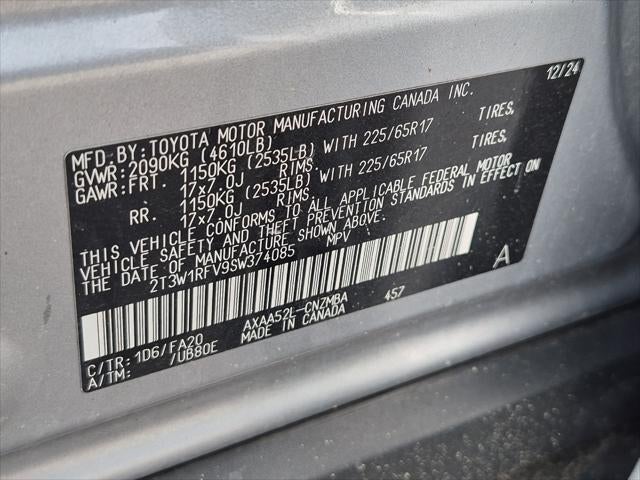 2025 Toyota RAV4 XLE