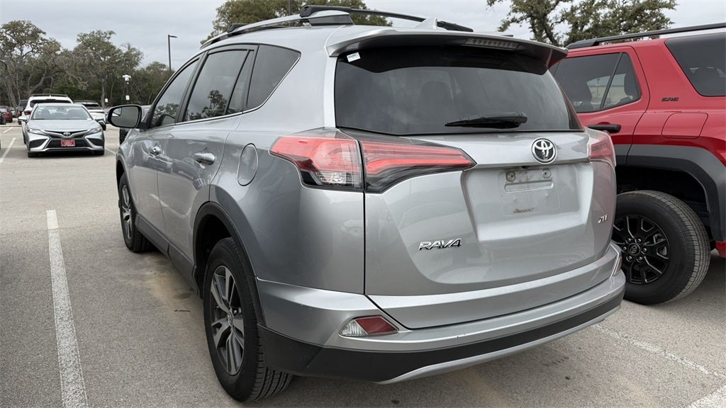 2017 Toyota RAV4 XLE
