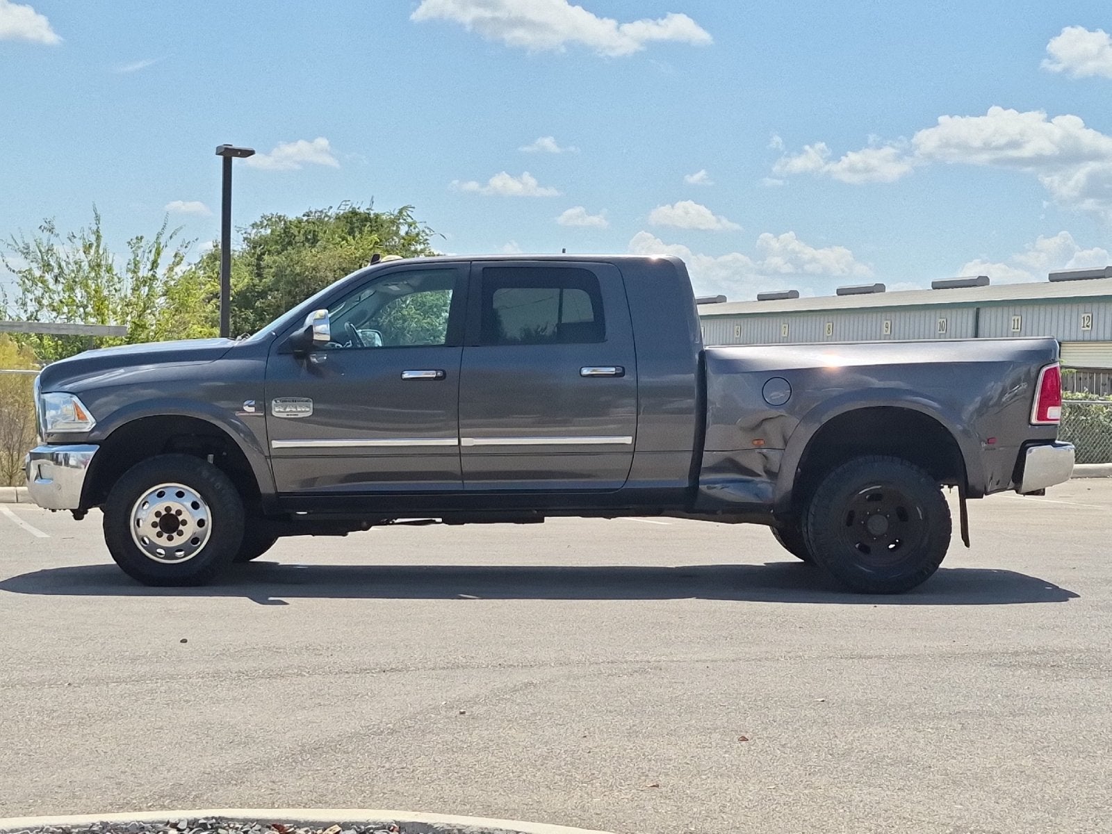 2016 RAM 3500 Laramie Longhorn