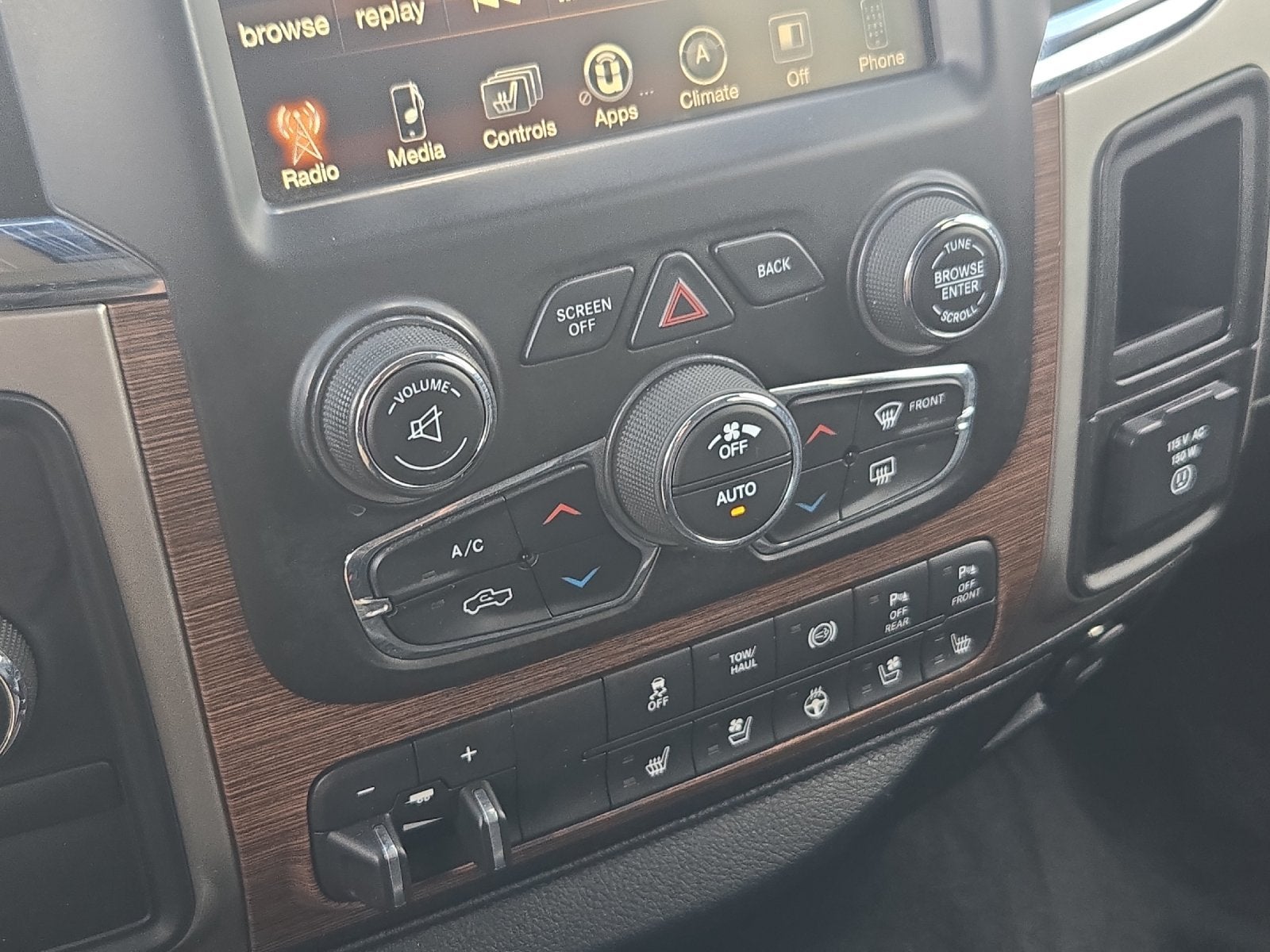 2017 RAM 2500 Laramie