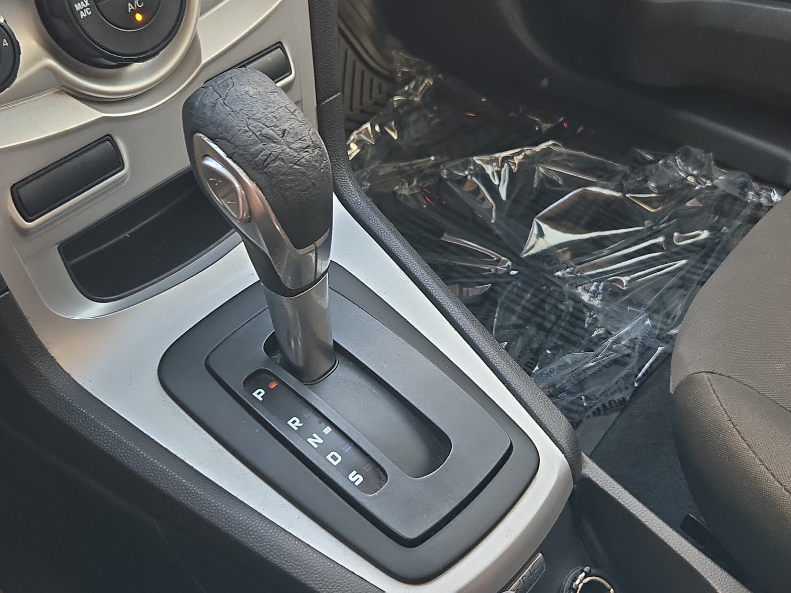 2014 Ford Fiesta SE