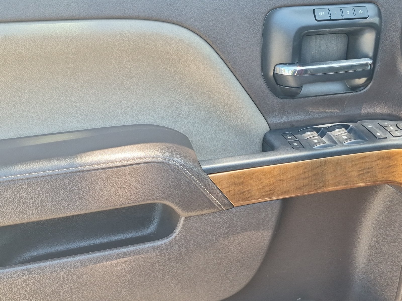 2014 Chevrolet Silverado LTZ 1LZ