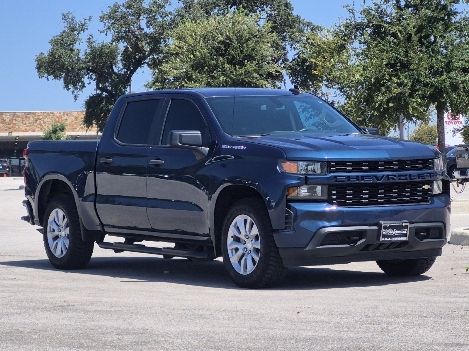 2021 Chevrolet Silverado Custom