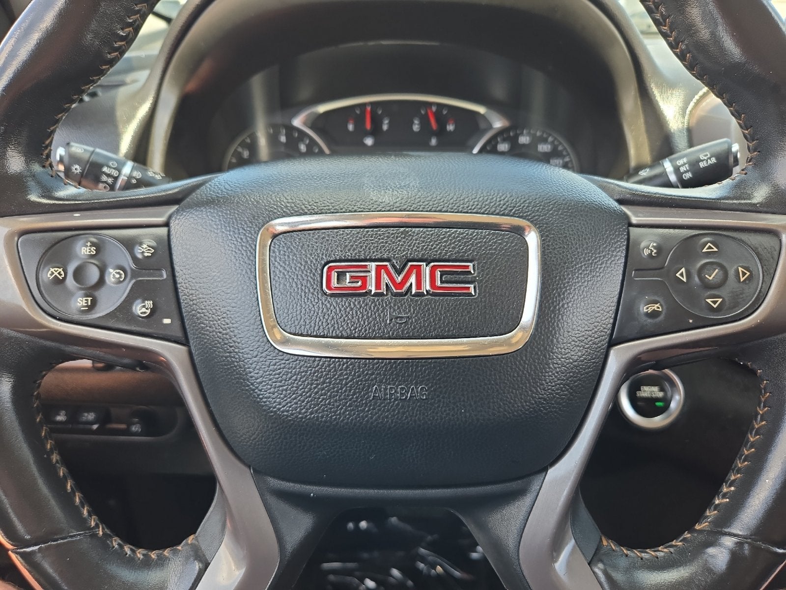 2022 GMC Terrain AT4