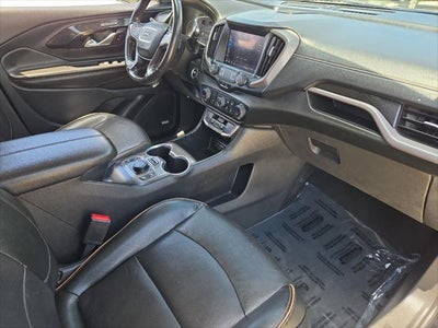2022 GMC Terrain AT4