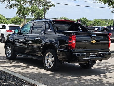 2013 Chevrolet Avalanche LS