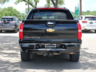 2013 Chevrolet Avalanche LS