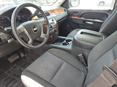 2013 Chevrolet Avalanche LS