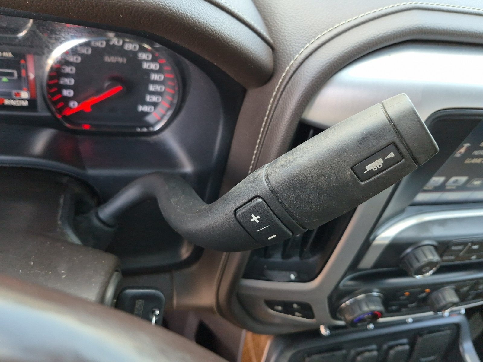 2016 GMC Sierra SLT