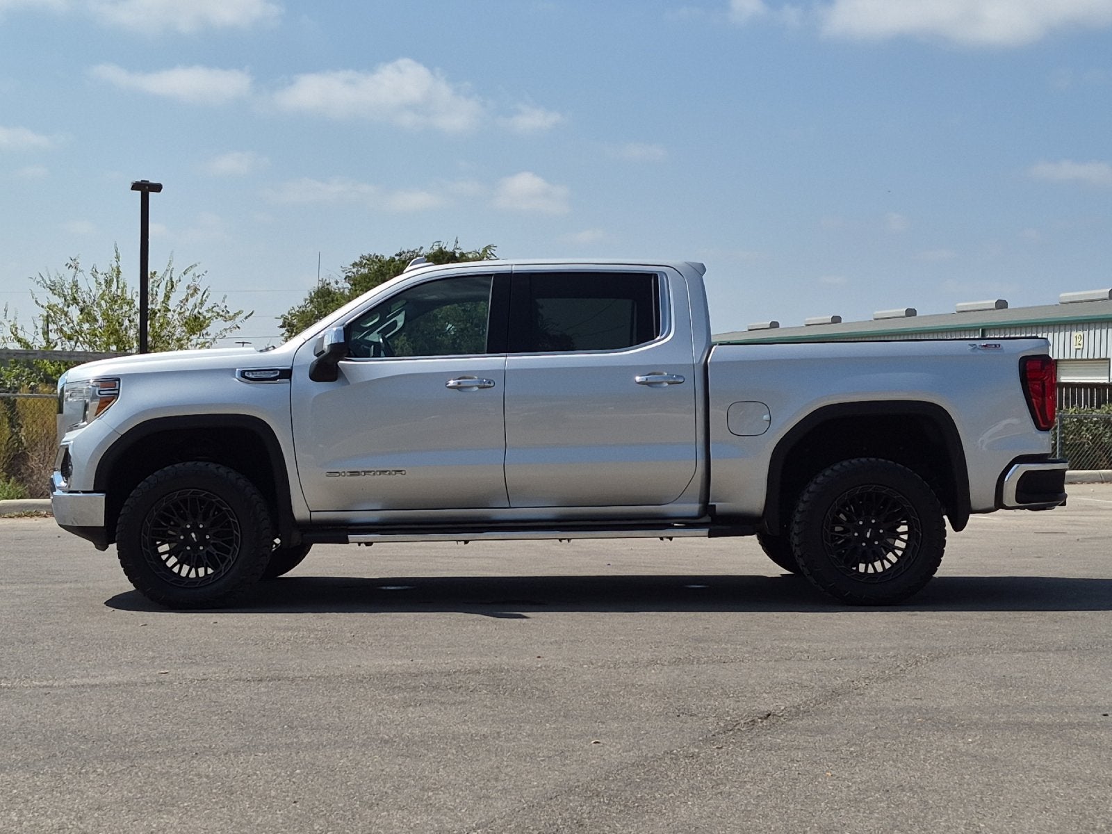 2020 GMC Sierra 1500 SLT