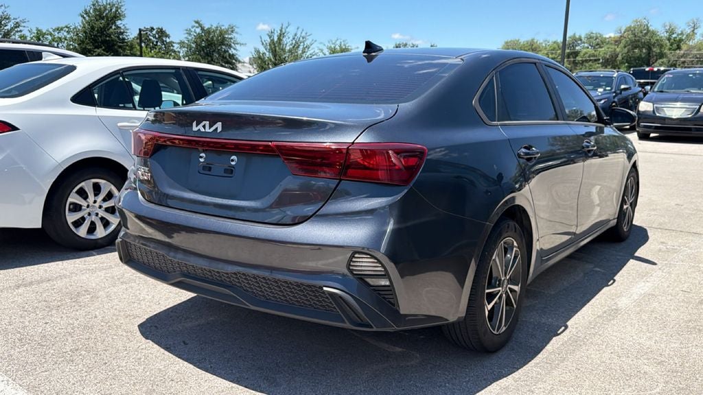 2023 Kia Forte LXS
