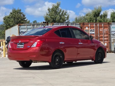 2013 Nissan Versa 1.6 SV